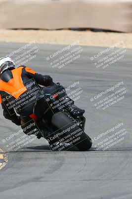 media/Mar-13-2022-SoCal Trackdays (Sun) [[112cf61d7e]]/Turn 10 Backside (105pm)/